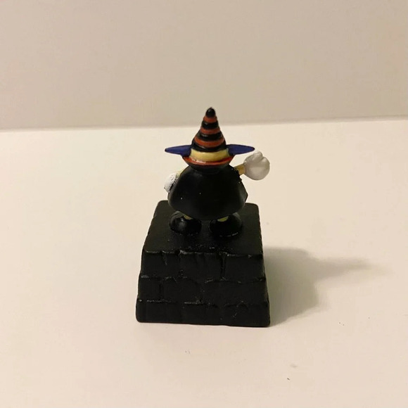1996 Yugioh Dungeon Dice Monsters Monster Lord ST 00 Mini Figure 1.5 Inch Tall - Picture 3 of 9